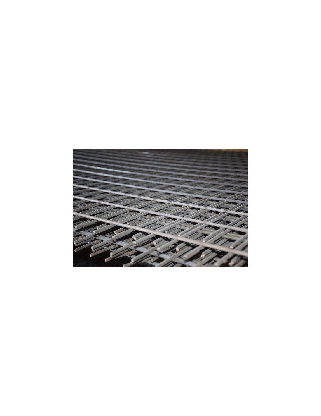 Panneau/Grille de serrurier Galva 2000x2500 Maille 50x50mm Fil de 4mm -  Panneaux/ Grilles de serruriers soudés - Vente Aciers Bâtiments en France :  ACVM